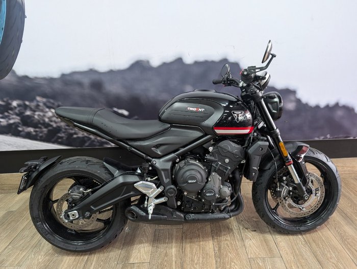 2021 Triumph TRIDENT 660 Black