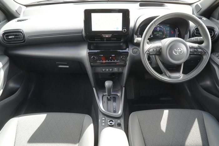 2025 Toyota Yaris Cross Urban