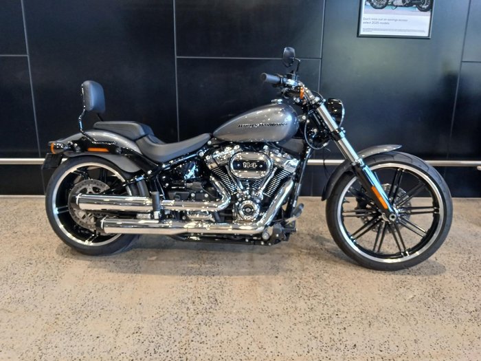 Harley-Davidson Breakout 114 (FXBRS) Softail