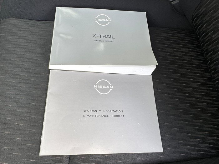 2022 Nissan X-TRAIL ST