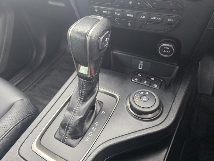 2022 Ford Everest Trend