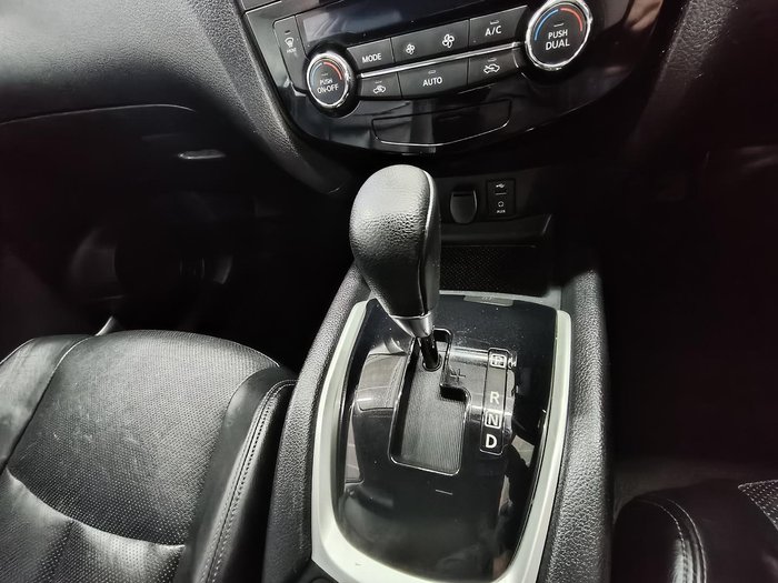 2014 Nissan X-TRAIL ST-L