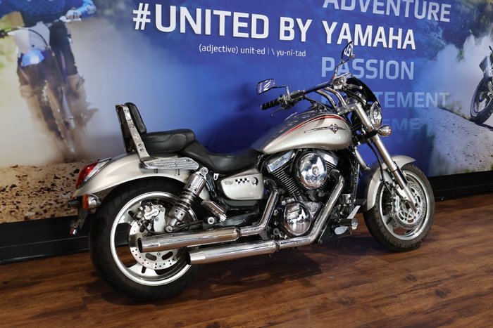 2003 Kawasaki VULCAN 1500 MEAN STREAK Silver