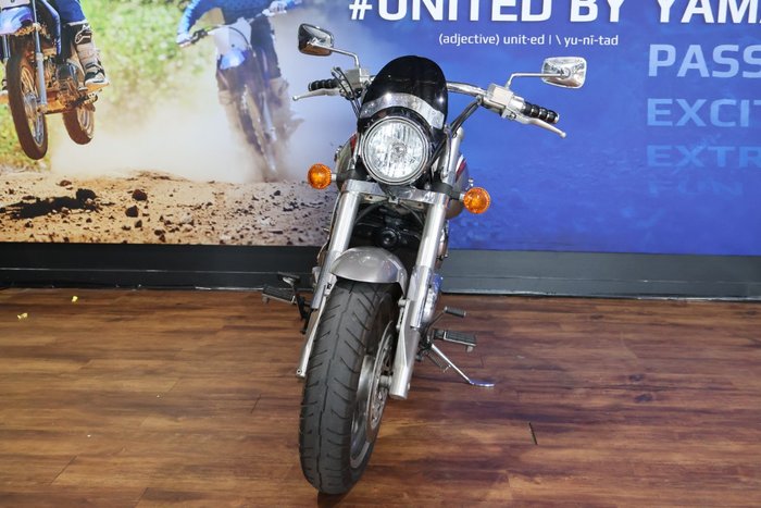 2003 Kawasaki VULCAN 1500 MEAN STREAK Silver