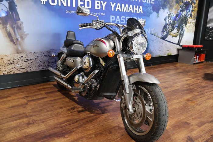 2003 Kawasaki VULCAN 1500 MEAN STREAK Silver