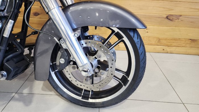 2014 HARLEY-DAVIDSON FLHX STREET GLIDE