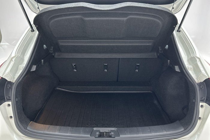 2016 Nissan QASHQAI ST