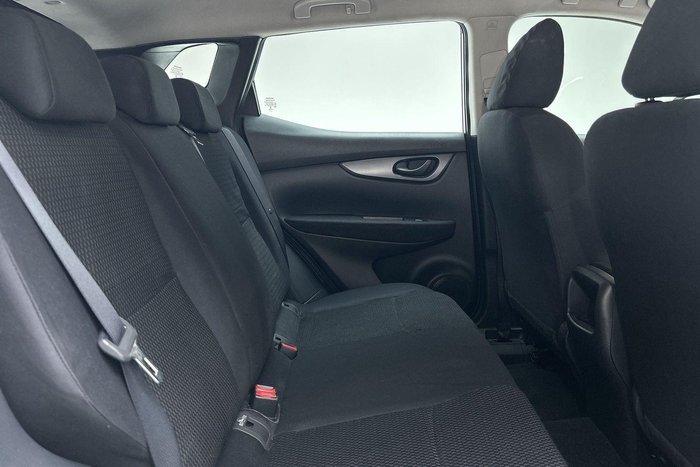 2016 Nissan QASHQAI ST