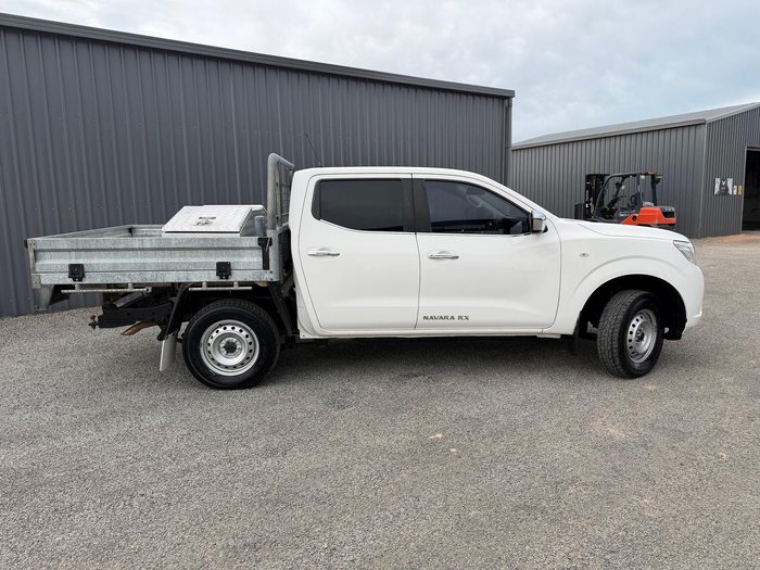 2019 Nissan Navara RX