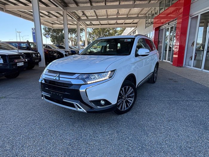 2020 Mitsubishi Outlander LS