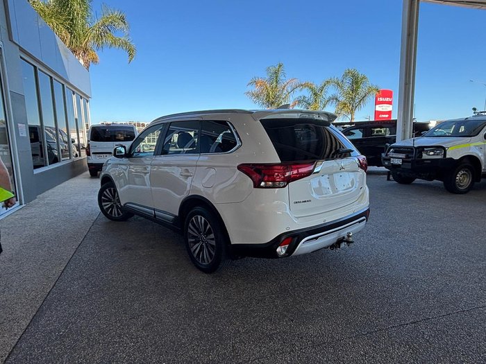 2020 Mitsubishi Outlander LS