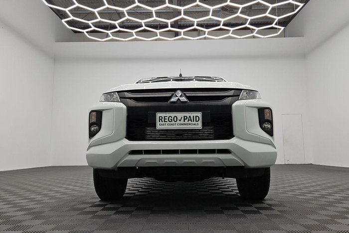 2021 Mitsubishi Triton GLX
