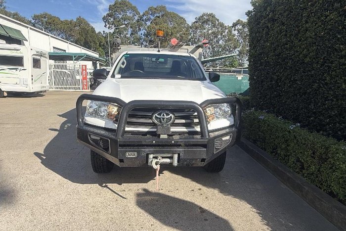 2018 Toyota Hilux SR