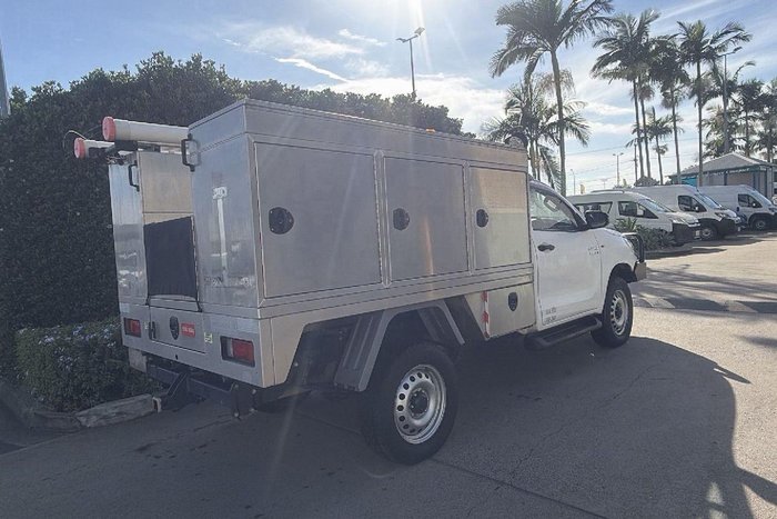2018 Toyota Hilux SR