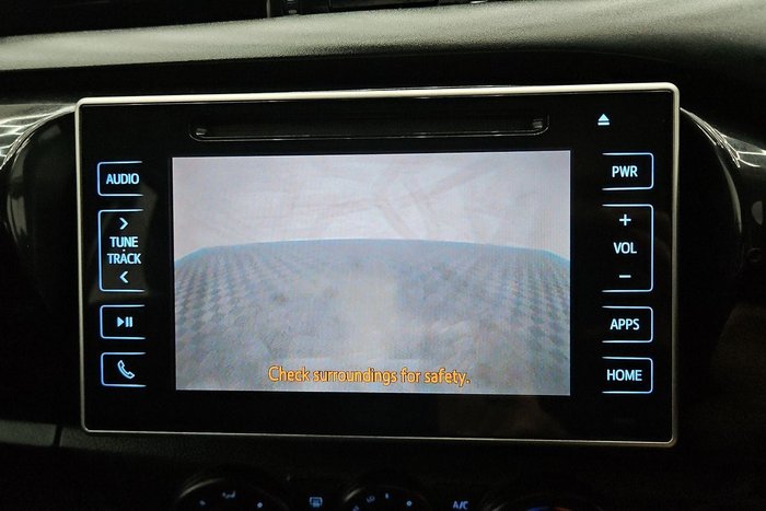 2019 Toyota Hilux SR