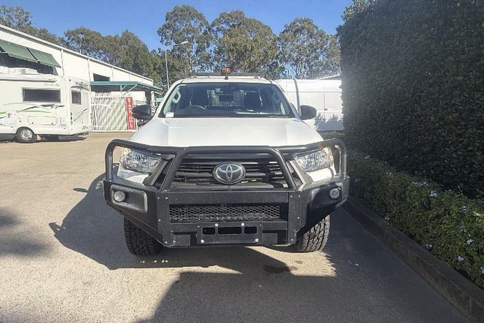 2021 Toyota Hilux SR