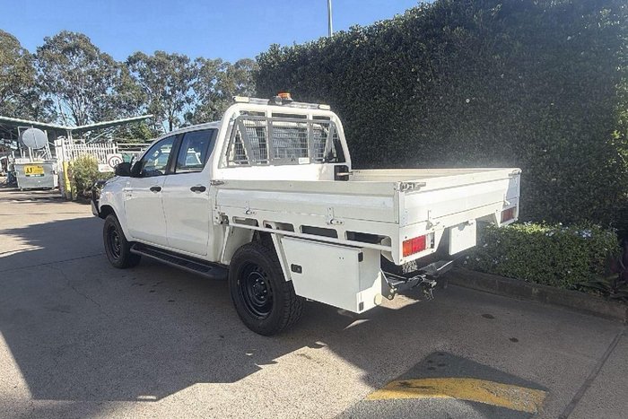 2021 Toyota Hilux SR