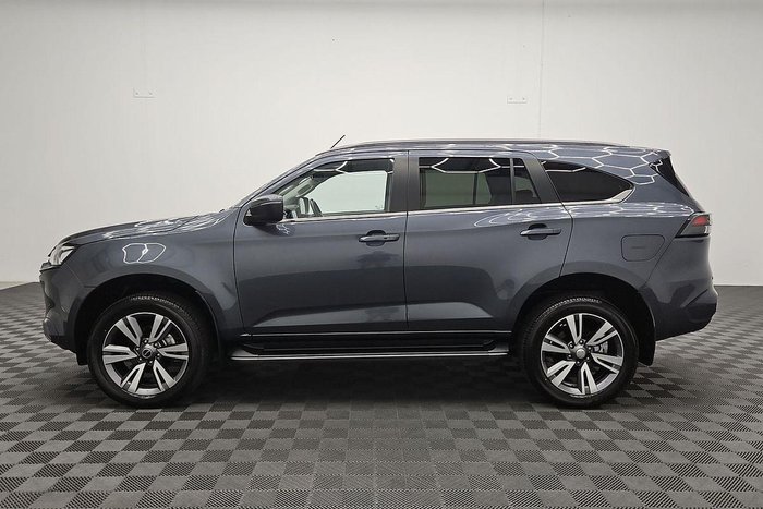 2023 Isuzu MU-X LS-T