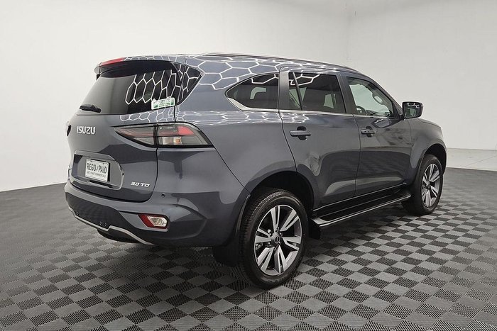 2023 Isuzu MU-X LS-T