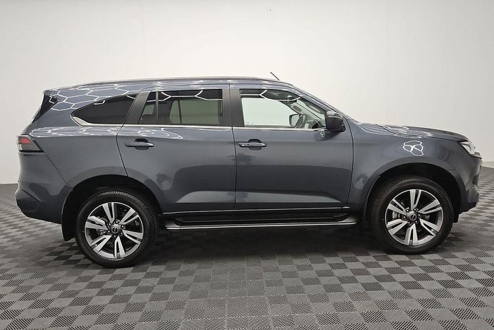 2023 Isuzu MU-X LS-T