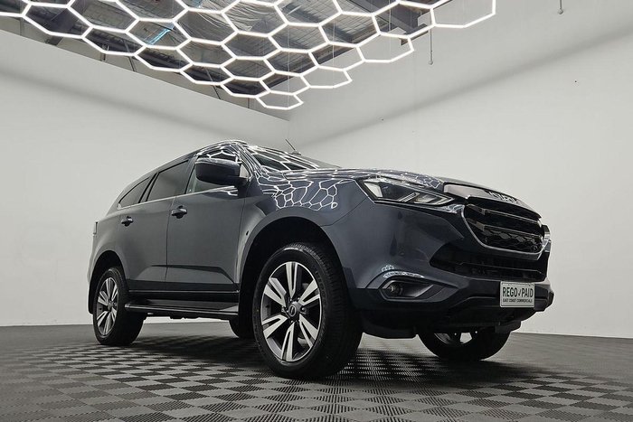 2023 Isuzu MU-X LS-T