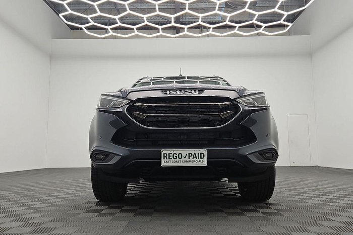 2023 Isuzu MU-X LS-T