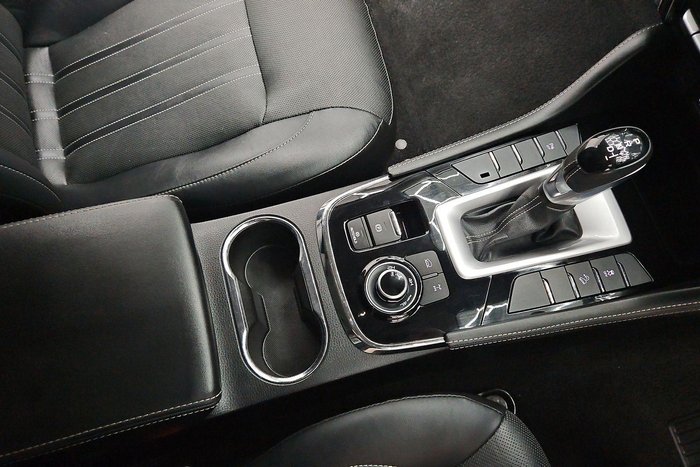 2023 Isuzu MU-X LS-T