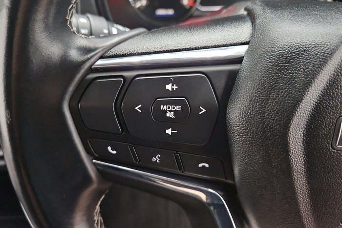 2023 Isuzu MU-X LS-T