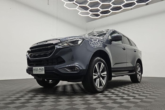 2023 Isuzu MU-X LS-T