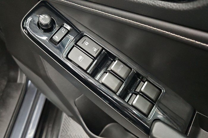 2023 Isuzu MU-X LS-T