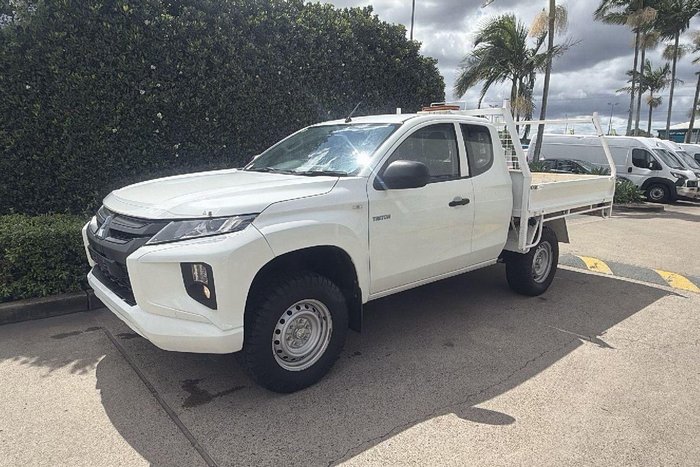 2019 Mitsubishi Triton GLX