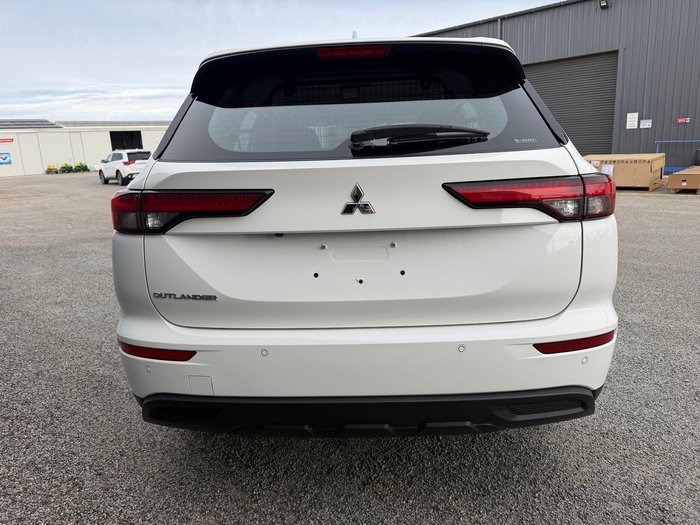 2023 Mitsubishi Outlander