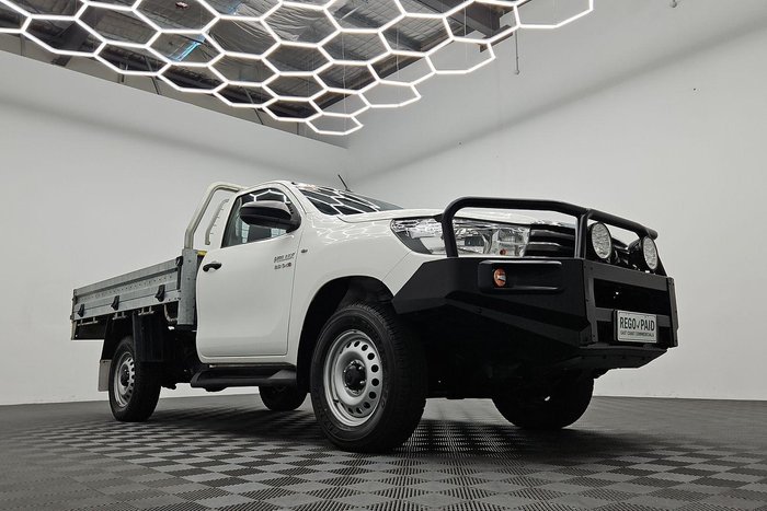 2020 Toyota Hilux SR