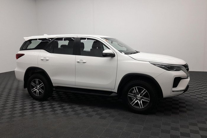 2023 Toyota Fortuner GX
