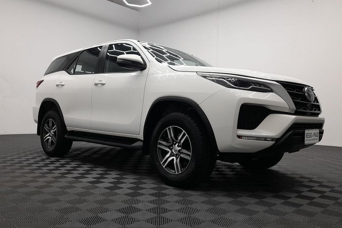 2023 Toyota Fortuner