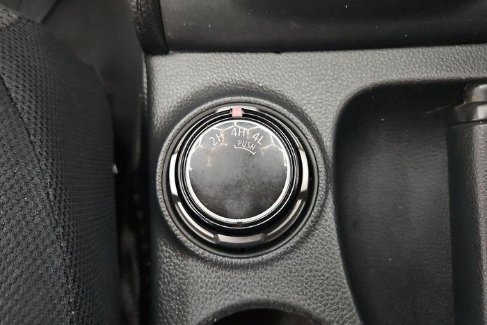 2022 Mitsubishi Triton GLX