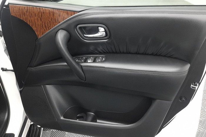 2023 Nissan Patrol Ti