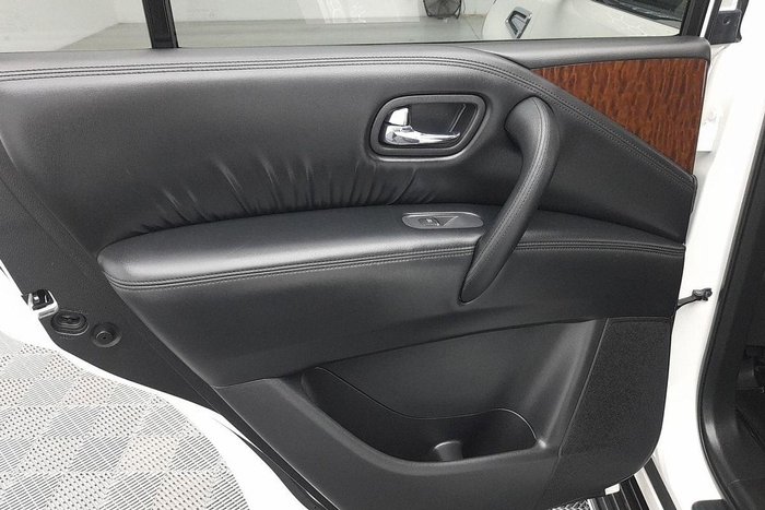 2023 Nissan Patrol Ti