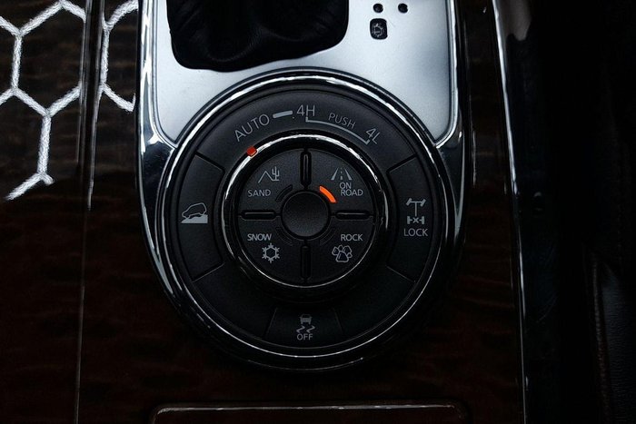 2023 Nissan Patrol Ti