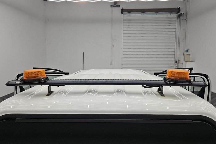 2022 Toyota Hilux SR