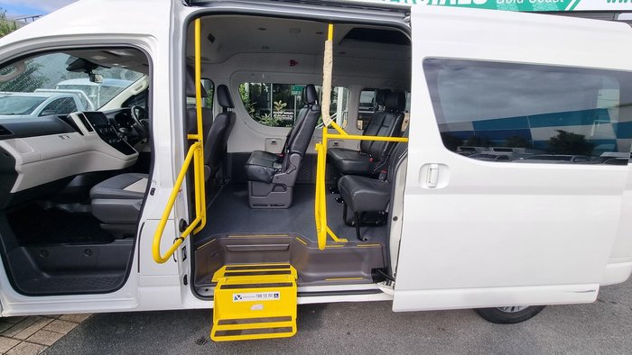 2020 Toyota Hiace Commuter GL
