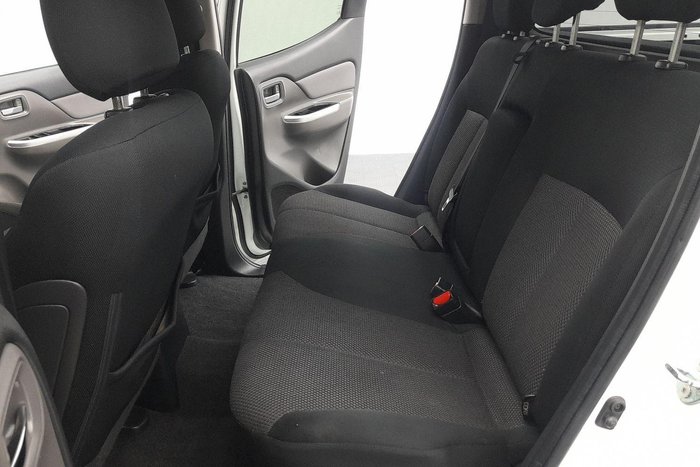 2017 Mitsubishi Triton GLS