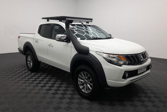 2017 Mitsubishi Triton GLS