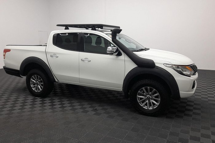 2017 Mitsubishi Triton GLS