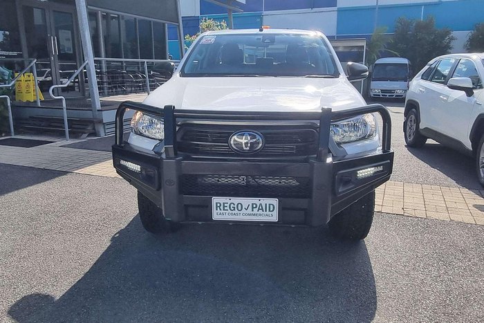 2021 Toyota Hilux SR