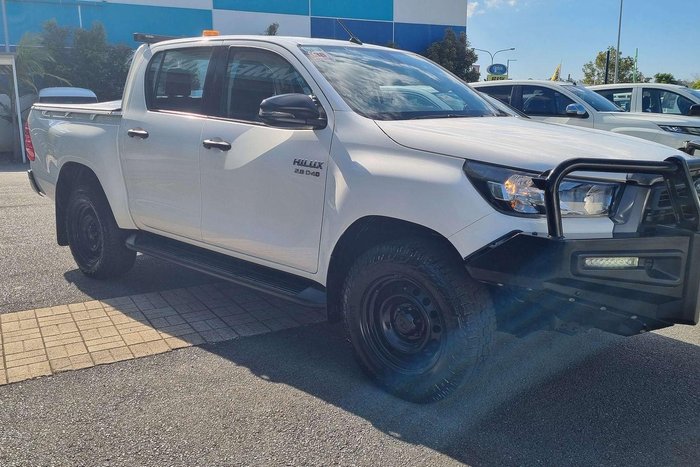 2021 Toyota Hilux SR