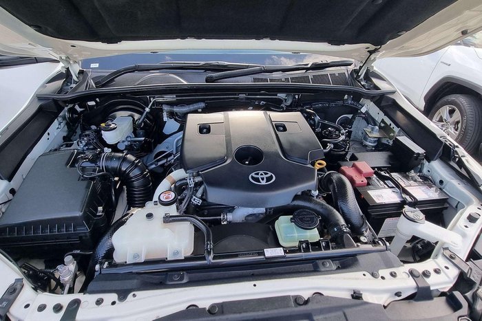 2021 Toyota Hilux SR