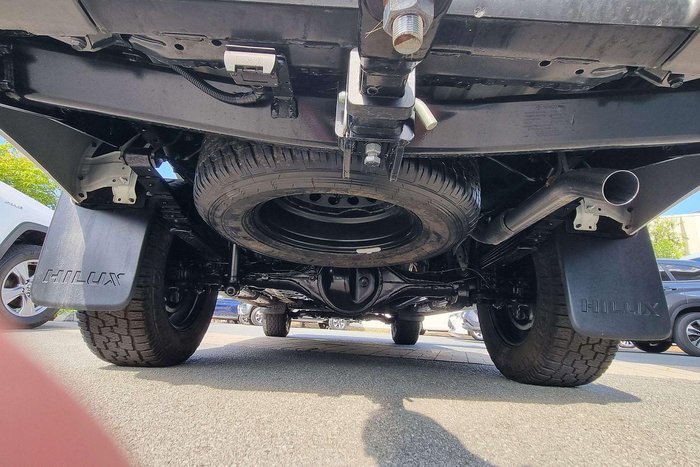 2021 Toyota Hilux SR