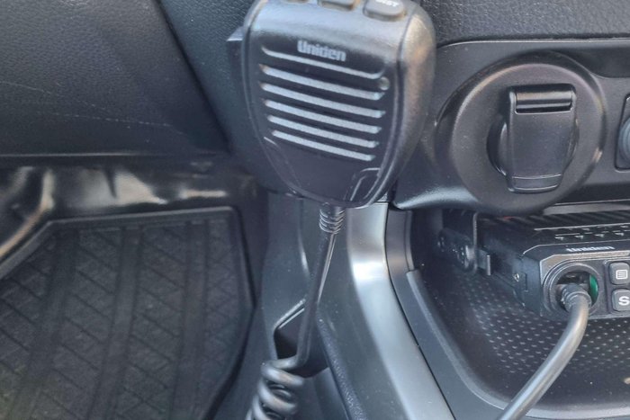 2022 Nissan Navara SL