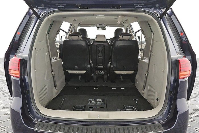 2019 Kia Carnival SLi